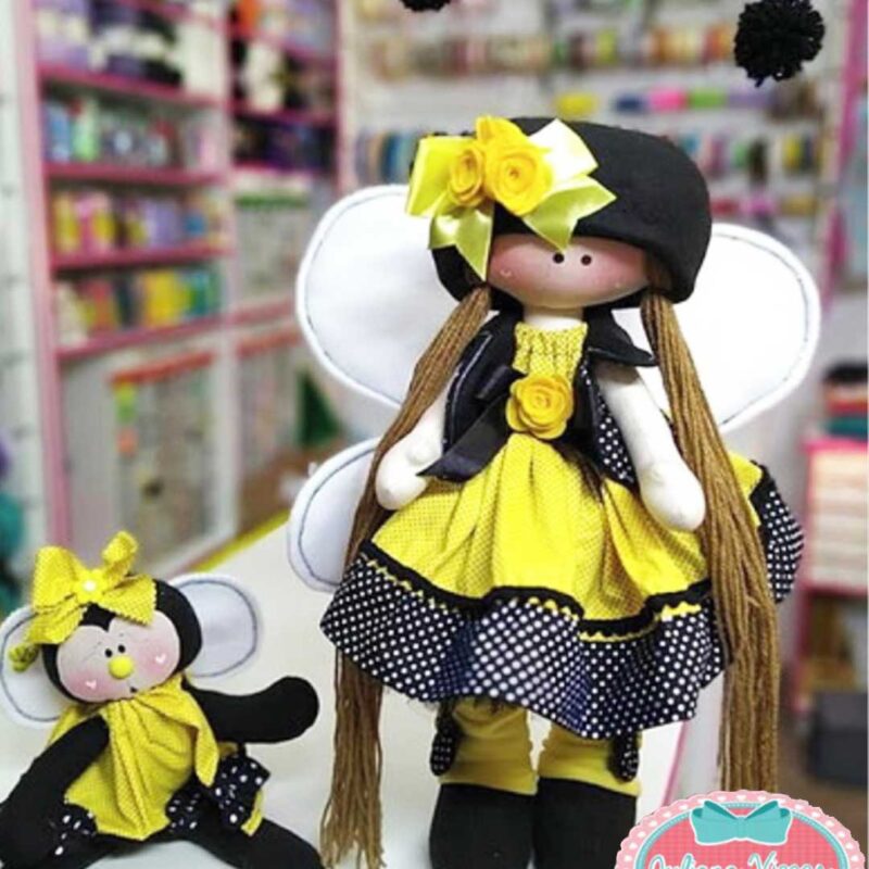 Amiguinhas VI - Mariana Online
