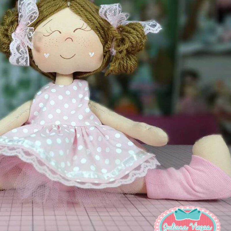 Coleção Transformar - Boneca Bailarina Online