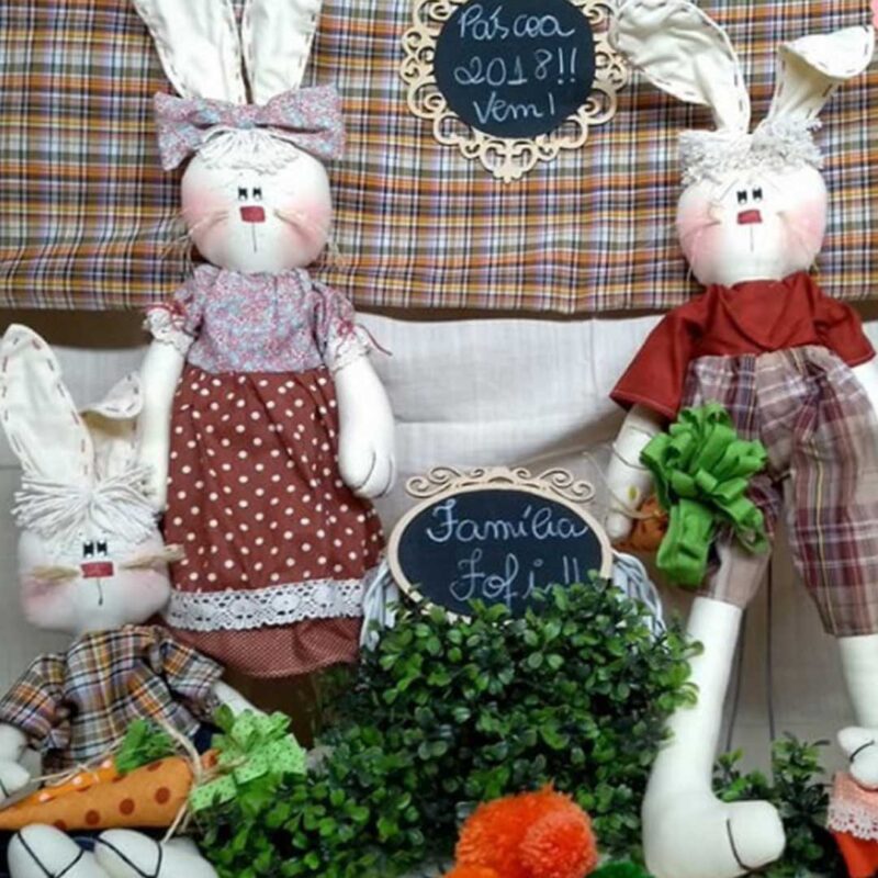 Família de Coelhos FOFI Online